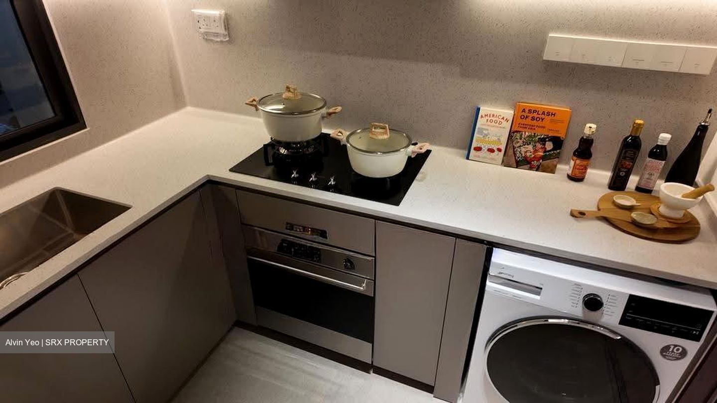 Springleaf Residence (D26), Apartment #636904881